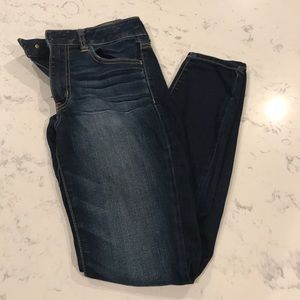 High Rise Jeans | Size 6